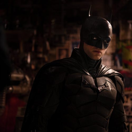 Largo viaje hacia la noche. Crítica: BATMAN