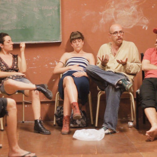 Puro teatro. Critica: EL FANTASMA DE LA FAMILIA RAMPANTE