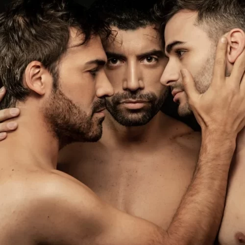Tres formas de amar. Crítica: AFTERGLOW
