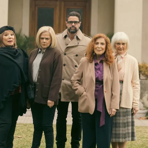 Mientras dormías. Crítica: EL BUEN RETIRO