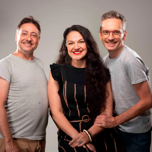 No llores por mí, Argentina. Crítica: ARGENTINA AL DIVAN